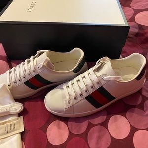 Gucci Ace 7G Authentic